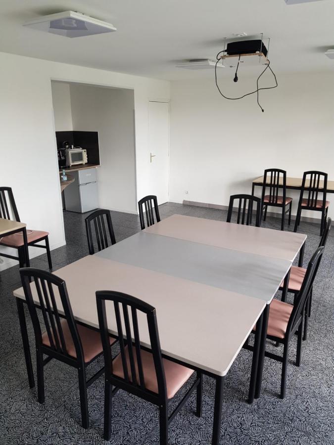 Hotel La Cle Saint-Andre-de-Sangonis Bagian luar foto