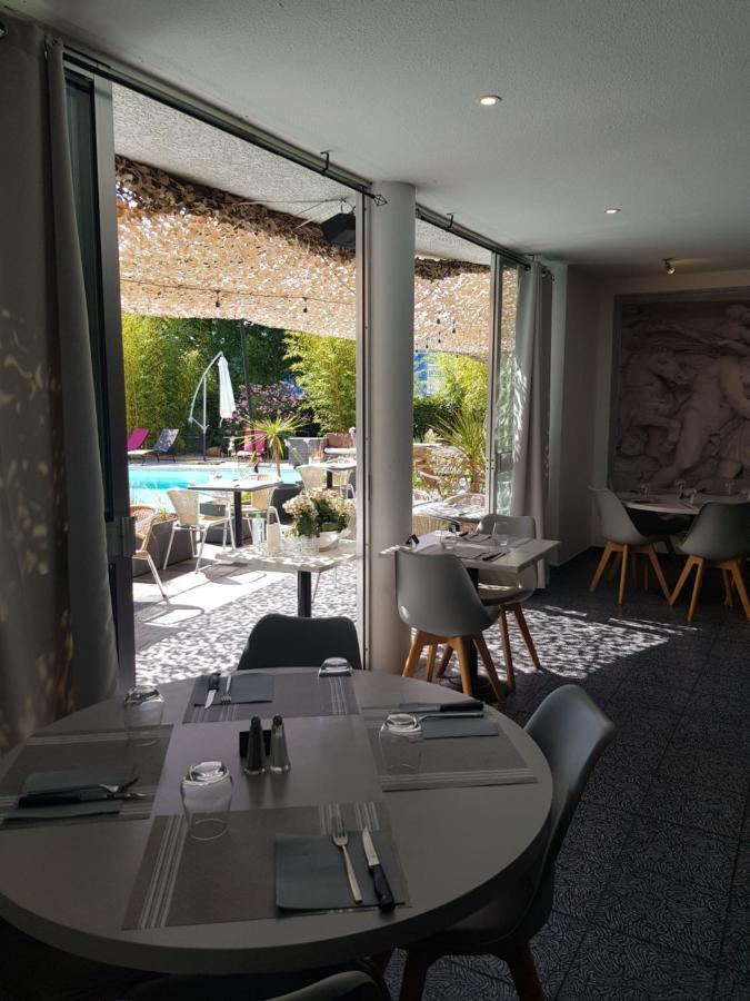 Hotel La Cle Saint-Andre-de-Sangonis Bagian luar foto